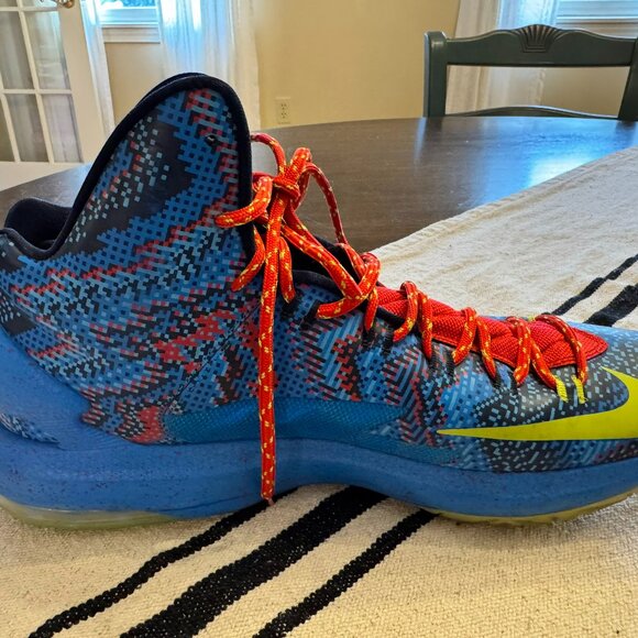 Nike KD 5 Christmas Basketball Shoe Zoom SZ 13 554988-401 KEVIN DURANT NERF 2012 - Picture 5 of 10